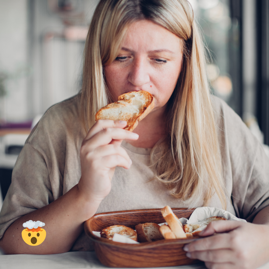 ¿Por qué cada vez más mujeres jóvenes sufren de ansiedad alimentaria?